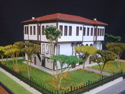 ATATÜRK EVİ